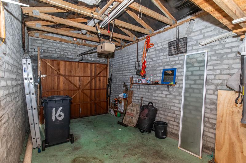 To Let 3 Bedroom Property for Rent in Kirstenhof Western Cape